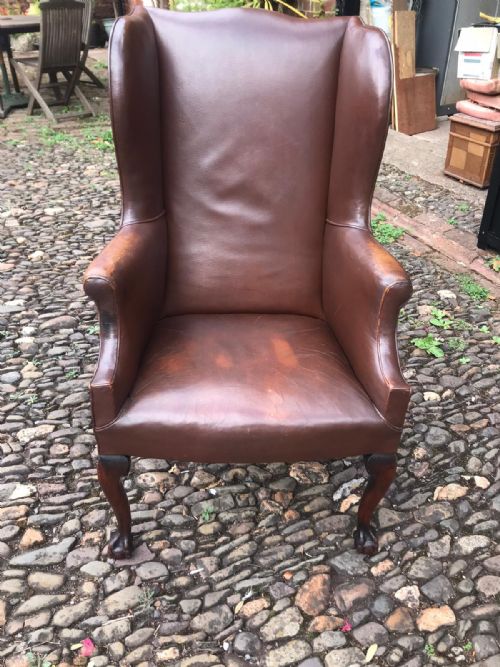 ANTIQUE LEATHER BALL AND CLAW WING CHAIR - ADDITIONAL PHOTO 6