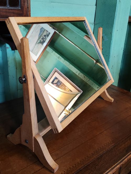 an antique pale oak cotswold dressing mirror - CATEGORY: ANTIQUE MIRRORS - DATED 1920