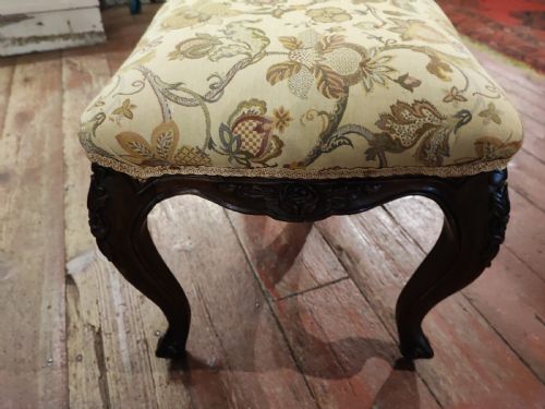 ANTIQUE FRENCH LOUIS XV1 LONG STOOL - ADDITIONAL PHOTO 2