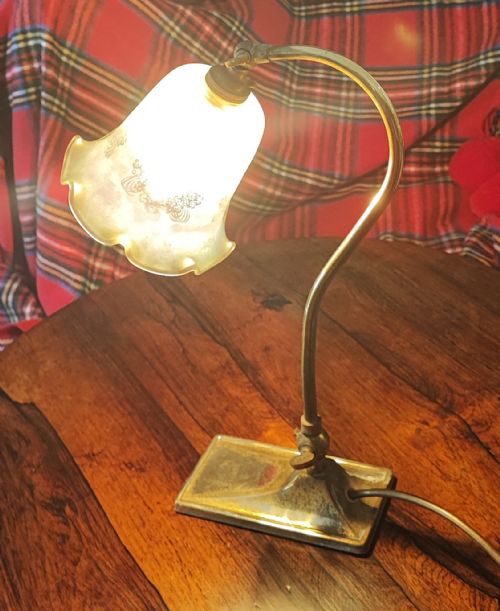 edwardian adjustable table lamp - CATEGORY: ANTIQUE LIGHTING - DATED 1910
