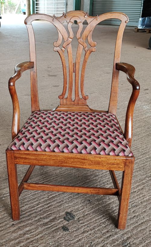 GEORGIAN MAHOGANY ARMCHAIR OR DESK CHAIR - ADDITIONAL PHOTO 1