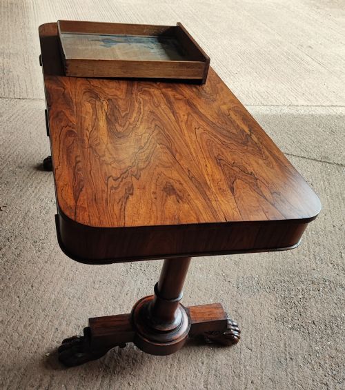 A REGENCY ROSEWOOD LIBRARY TABLE - ADDITIONAL PHOTO 1