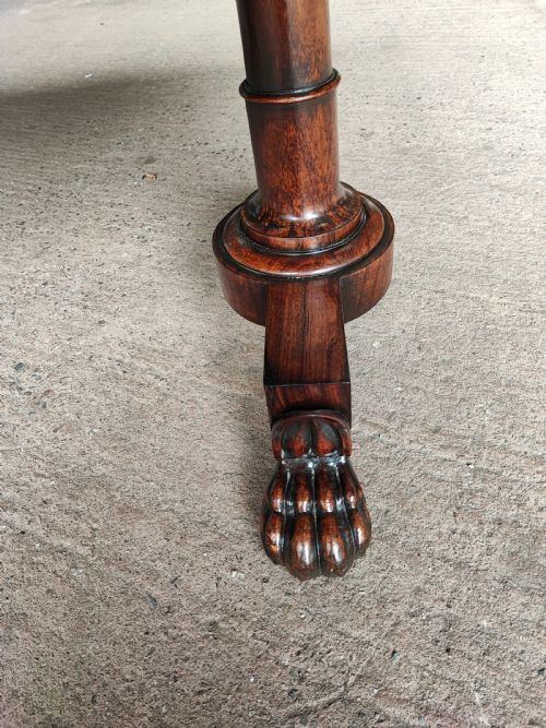 A REGENCY ROSEWOOD LIBRARY TABLE - ADDITIONAL PHOTO 2