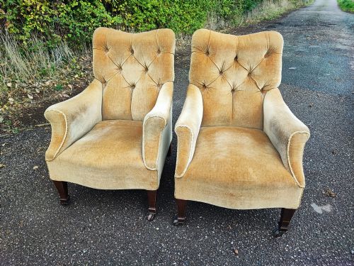 A PAIR OF VICTORIAN UPHOLSTERED ARMCHAIRS - ADDITIONAL PHOTO 4