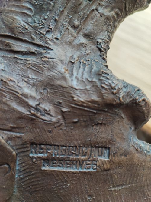 A GOLDSCHEIDER FIGURE STATUE - ADDITIONAL PHOTO 1