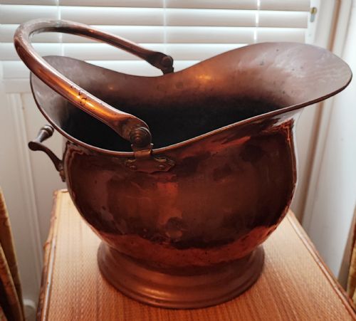 VICTORIAN COPPER HELMET COAL OR LOG BUCKET - ADDITIONAL PHOTO 2
