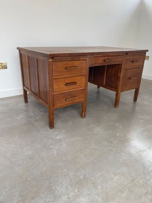 1930s oak teacher's desk - CATEGORY: ANTIQUE DESKS - DATED 1930