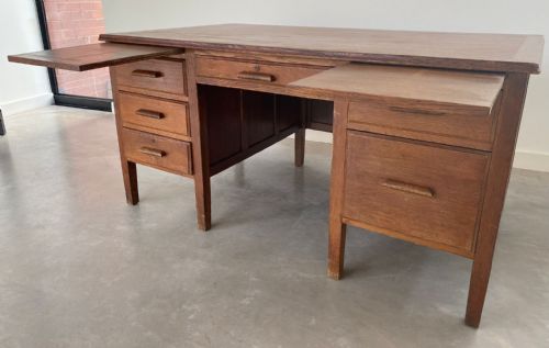 1930S OAK TEACHER'S DESK - ADDITIONAL PHOTO 2