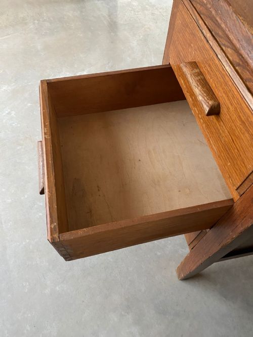 1930S OAK TEACHER'S DESK - ADDITIONAL PHOTO 8