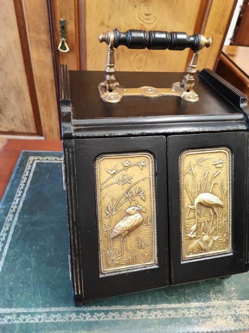 ESTHETIC MOVEMENT EBONIZED AND BRASS PANELLING PATENT COALBOX - ADDITIONAL PHOTO 8
