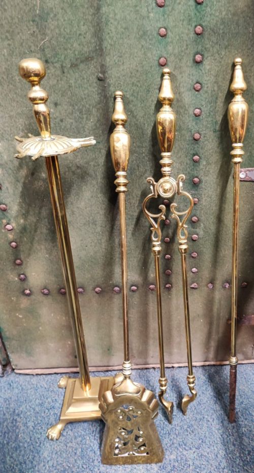 PRETTY VICTORIAN BRASS FIRE IRONS OR FIREPLACE SET - ADDITIONAL PHOTO 2