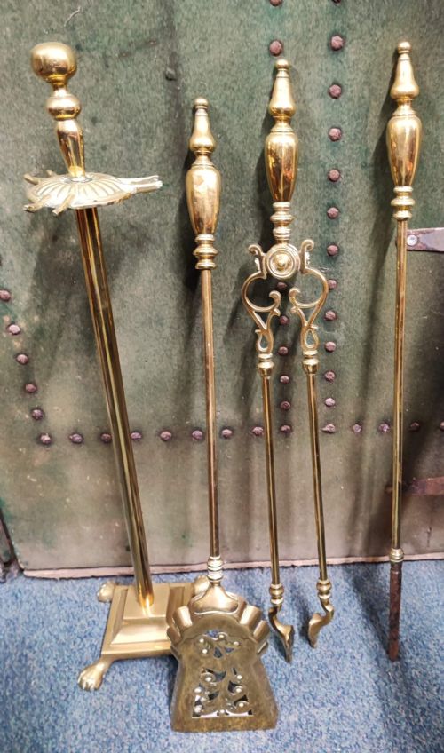 PRETTY VICTORIAN BRASS FIRE IRONS OR FIREPLACE SET - ADDITIONAL PHOTO 11