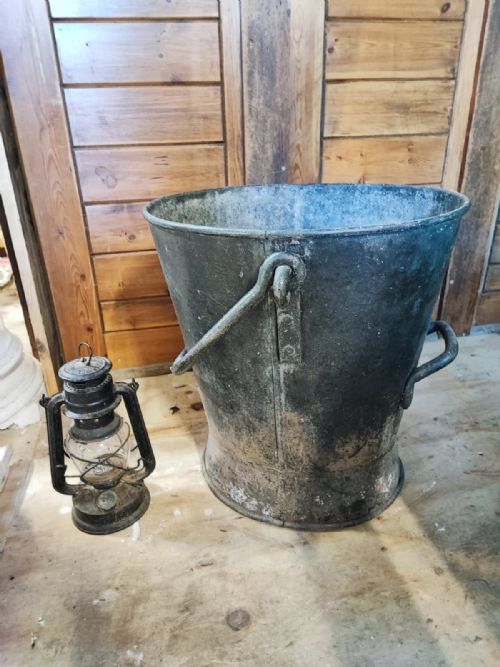 LARGE INDUSTRIAL GALVANIZED IRON LOG OR COAL BUCKET - ADDITIONAL PHOTO 3