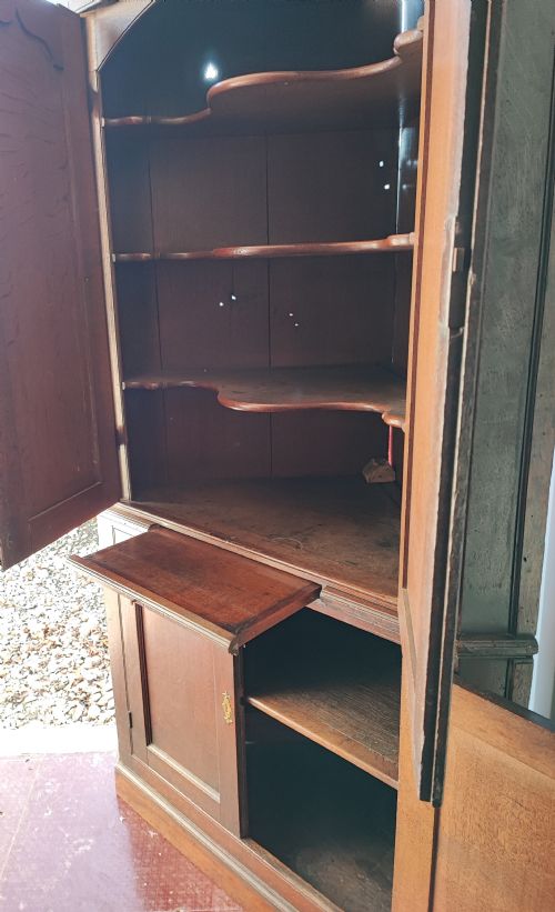 GEORGE 111 4 DOOR OAK CORNER CABINET 18TH CENTURY - ADDITIONAL PHOTO 2