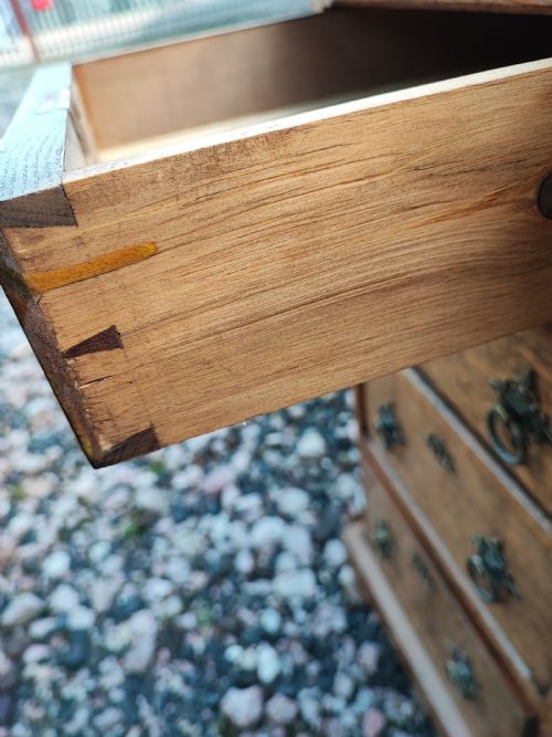 FINE 19C GOTHIC OAK DESK - ADDITIONAL PHOTO 3