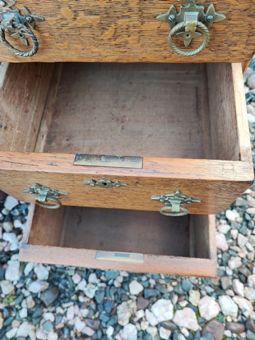 FINE 19C GOTHIC OAK DESK - ADDITIONAL PHOTO 8