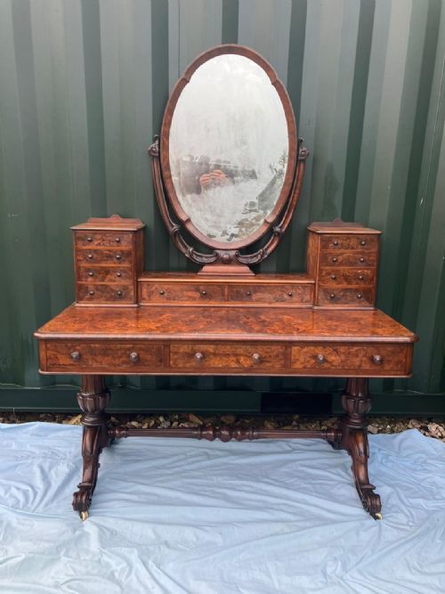 outstanding victorian burr walnut dressing table - CATEGORY: ANTIQUE DRESSING TABLES - DATED 19TH CENTURY