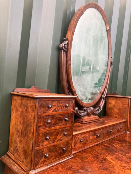 OUTSTANDING VICTORIAN BURR WALNUT DRESSING TABLE - ADDITIONAL PHOTO 7