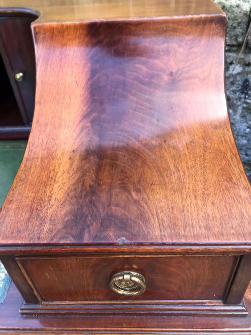 A QUALITY EDWARDIAN MAHOGANY CARLTON HOUSE DESK - ADDITIONAL PHOTO 6