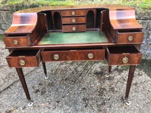 A QUALITY EDWARDIAN MAHOGANY CARLTON HOUSE DESK - ADDITIONAL PHOTO 15