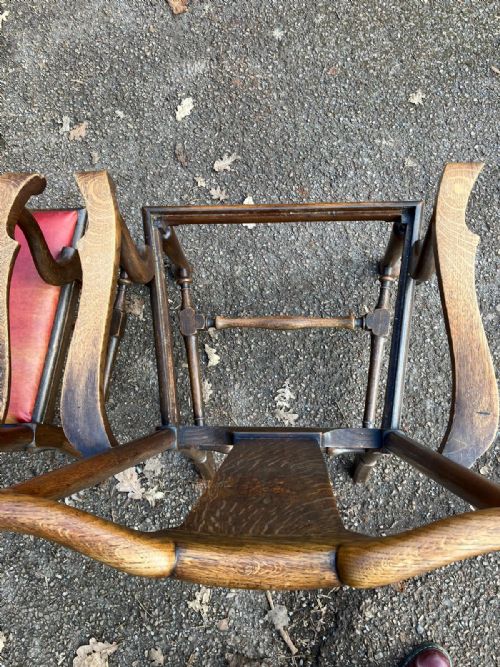A FINE PAIR OF ARTS AND CRAFTS OAK DESK ARMCHAIRS - ADDITIONAL PHOTO 8