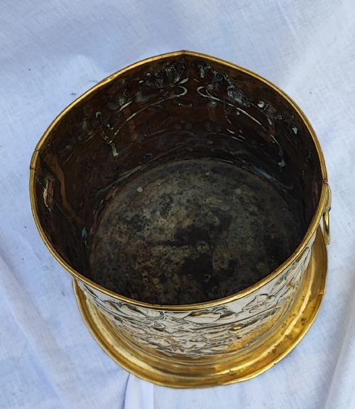 SMALL VICTORIAN ART NOUVEAU BRASS JARDINIER - ADDITIONAL PHOTO 4