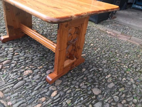19C GOTHIC PINE KITCHEN TABLE - ADDITIONAL PHOTO 1