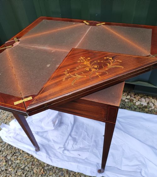 QUALITY MARQUETRY INLAND MAHOGANY ENVELOPE CARD TABLE - ADDITIONAL PHOTO 4