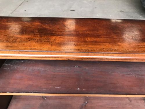 A QUALITY ANTIQUE MAHOGANY OPEN BOOKCASE - ADDITIONAL PHOTO 3