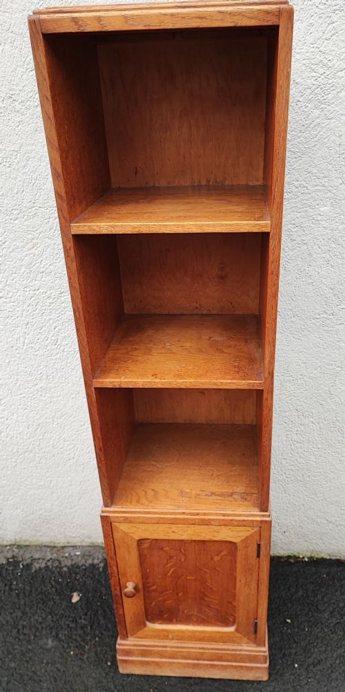 A SLIM OAK OPEN BOOKCASE BY HEALS OF LONDON - ADDITIONAL PHOTO 2