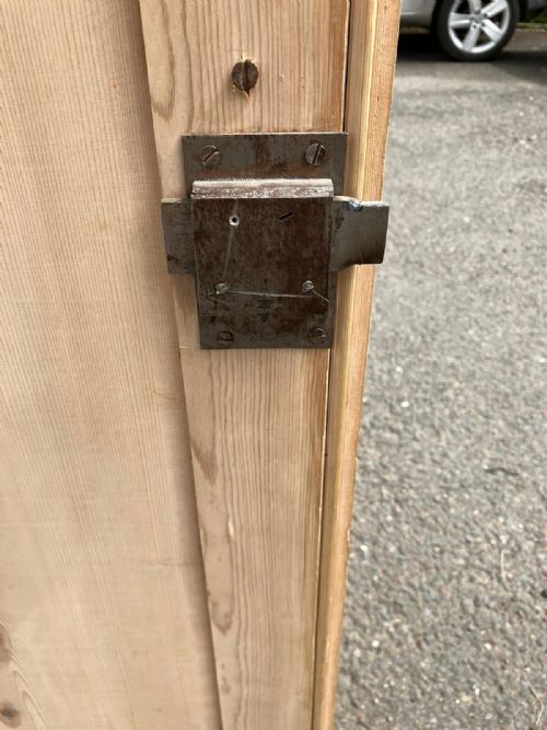 19C LARGE PINE 2 DOOR WARDROBE OR PANTRYKITCHEN CUPBOARD - ADDITIONAL PHOTO 5