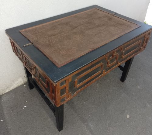 antique and unusual ebonized and decorated trunk on stand - CATEGORY: ANTIQUE CHESTS - DATED 19TH CENTURY
