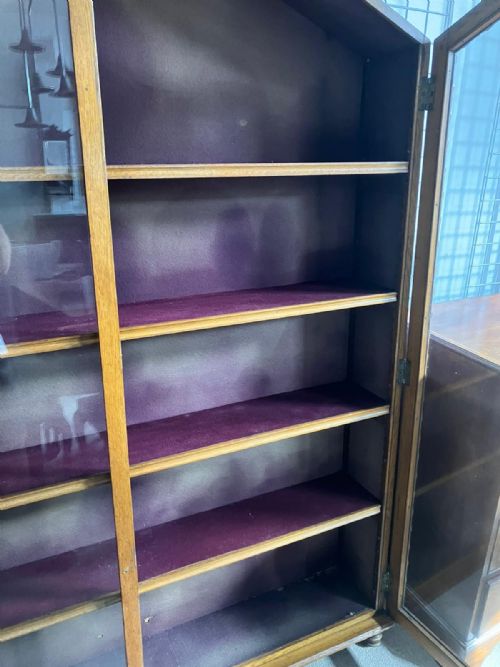 A COUNTRY HOUSE OAK SHALLOW CABINETOR BOOKCASE - ADDITIONAL PHOTO 3