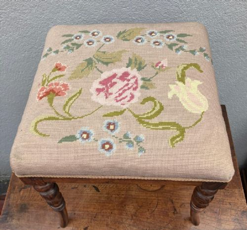 A CHARMING REGENCY STIMULATED ROSEWOOD STOOL - ADDITIONAL PHOTO 1