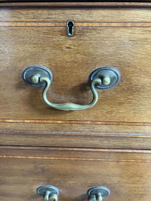 ANTIQUE INLAND MAHOGANY CHEST IN THE GEORGE III STYLE - ADDITIONAL PHOTO 5