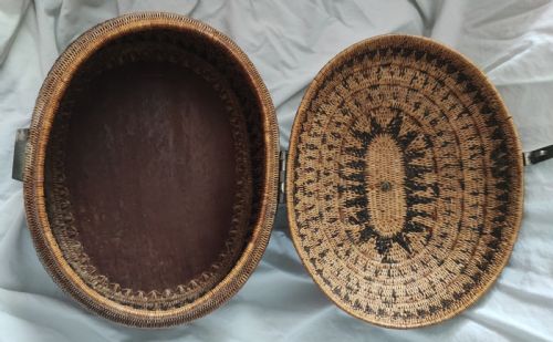 EARLY 19C BASKETRY MADE BOX - ADDITIONAL PHOTO 3