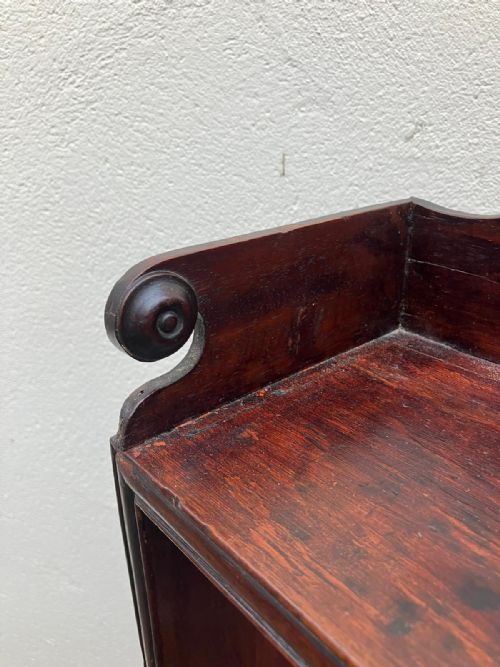 A REGENCY SIMULATED ROSEWOODWATERFALL HANGING BOOK SHELF - ADDITIONAL PHOTO 3
