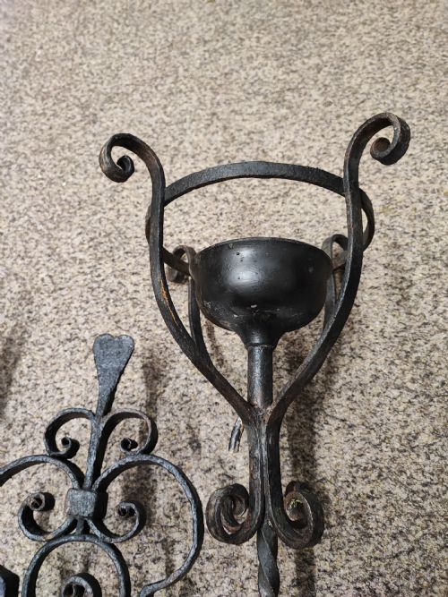 A LARGE 19 C WROUGHT IRON WALL CANDLE LAMP - ADDITIONAL PHOTO 3