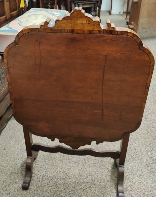VICTORIAN WALNUT ROYAL MILITARY COAT OF ARMS FIRESCREEN - ADDITIONAL PHOTO 3