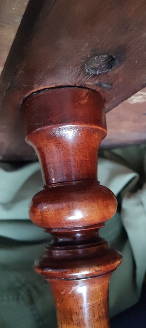VICTORIAN WALNUT INLAID GAMES TRIPOD TABLE - ADDITIONAL PHOTO 5