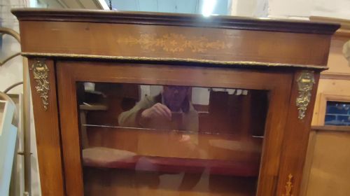 VICTORIAN INLAID WALNUT PIER DISPLAY CABINET - ADDITIONAL PHOTO 4
