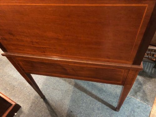 AN EDWARDIAN MAHOGANY AND MARQUETRY CYLINDER DESK - ADDITIONAL PHOTO 23