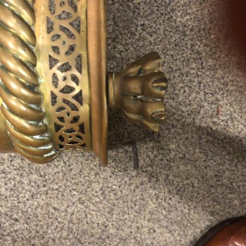 REGENCY PIERCED BRASS FENDER - ADDITIONAL PHOTO 2