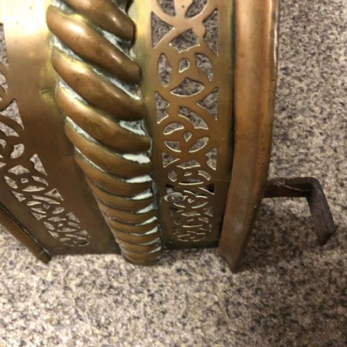 REGENCY PIERCED BRASS FENDER - ADDITIONAL PHOTO 3