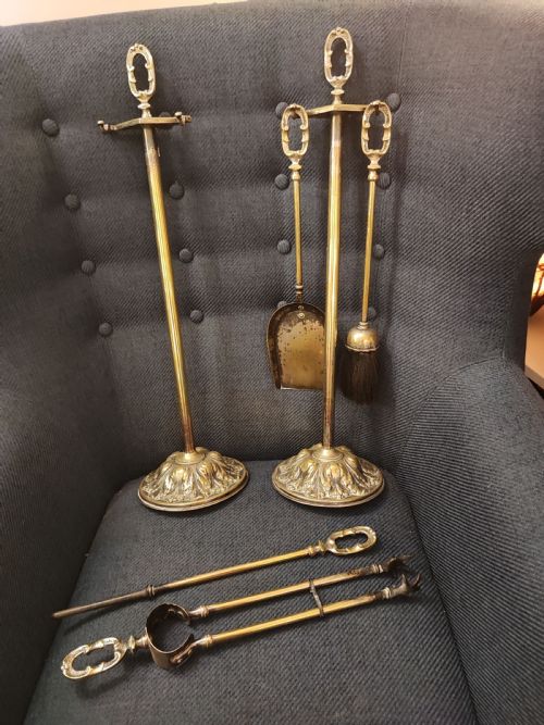 QUALITY ANTIQUE MATCHING PAIR OF FIRE IRONS - ADDITIONAL PHOTO 1