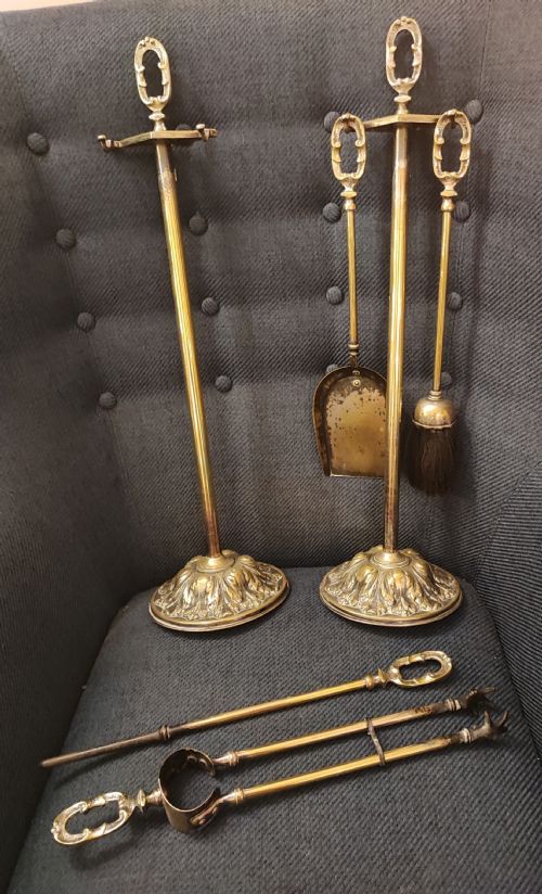 QUALITY ANTIQUE MATCHING PAIR OF FIRE IRONS - ADDITIONAL PHOTO 6