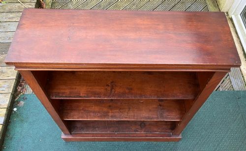 VICTORIAN MAHOGANY OPEN BOOKCASE WITH 2 ADJUSTABLE SHELVES - ADDITIONAL PHOTO 5