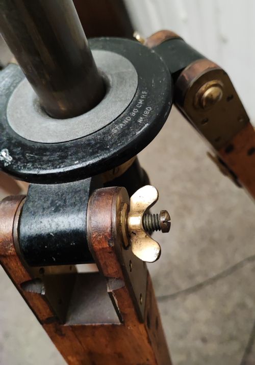 A GOOD AND LARGE ANTIQUE BRASS TELESCOPE ON ORIGINAL TRIPOD STAND - ADDITIONAL PHOTO 20