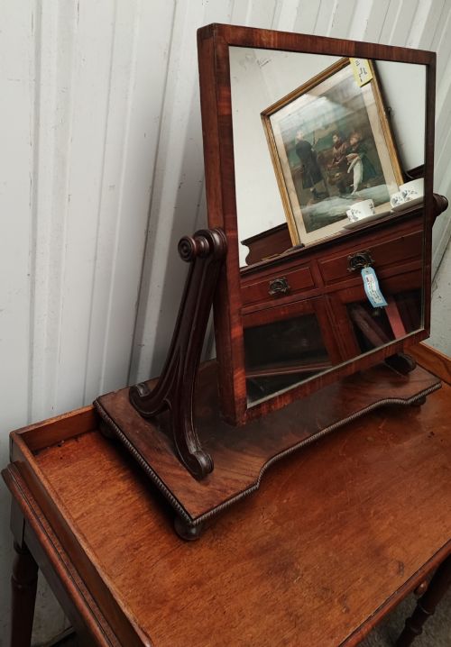 REGENCY MAHOGANY DRESSING TABLE - ADDITIONAL PHOTO 5