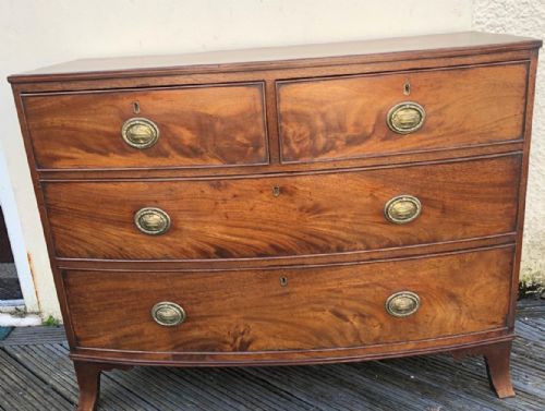 A QUALITY GEORGE III MAHOGANY BOW FRONT CHEST - ADDITIONAL PHOTO 6